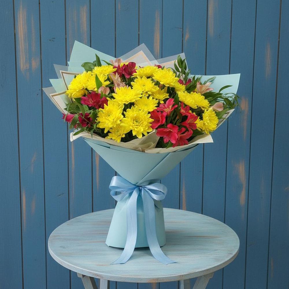 Букет цветов из: Альстромерии и Хризантемы в Поварово