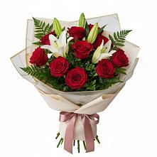 Букет цветов из:  Лилии и Розы в Поварово