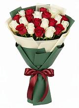 Букет Микс из красных и белых роз #REPLACE_PRED# Поварово