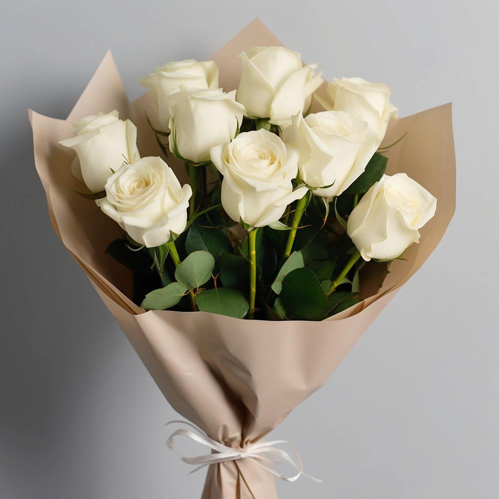 Букет 9 Белых роз Эдлесс Лав в Поварово