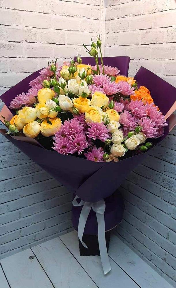 Букет цветов из: Хризантемы и Розы в Поварово