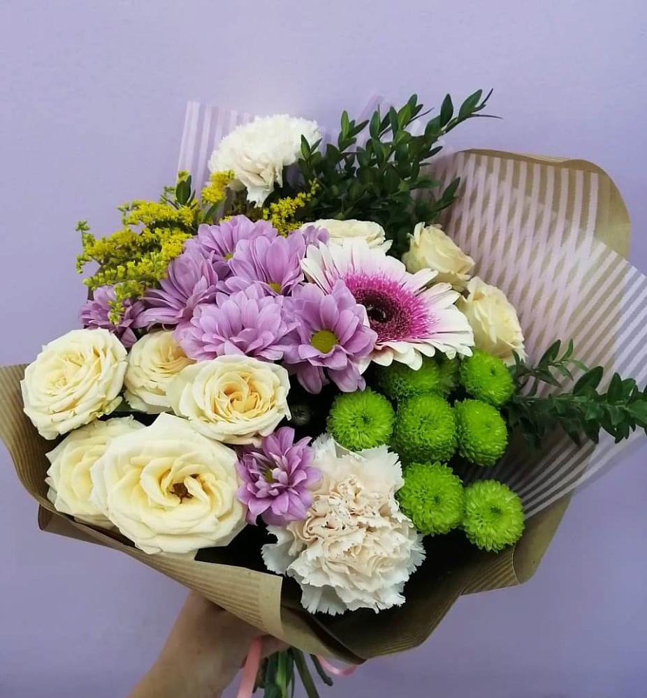 Букет цветов из: Хризантемы, Розы, Гвоздики и Герберы в Поварово