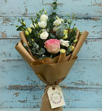 Букет цветов из:  Розы и Лизиантусы в Поварово
